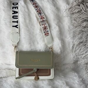 SN & fashion sen Nai crossbody
